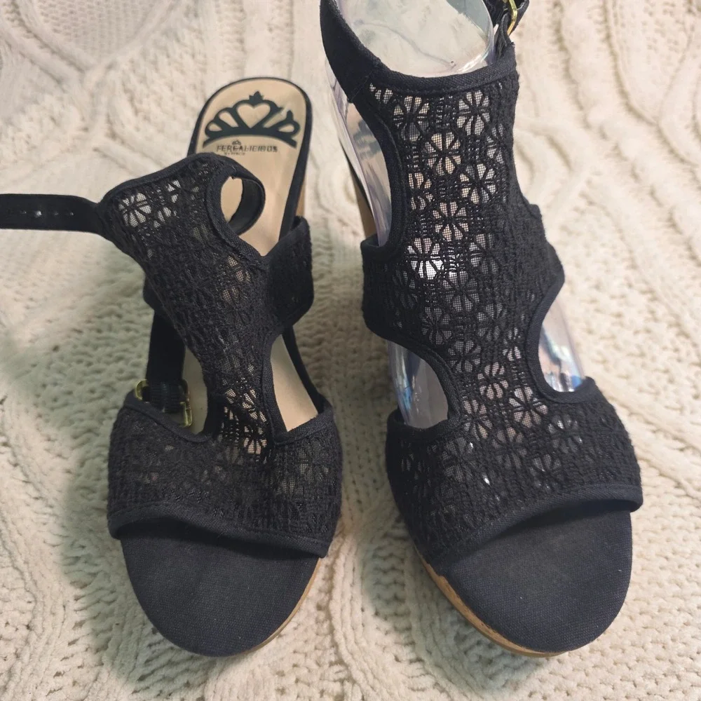 Fergalicious Wedge‎ Sandals Black Lace Mesh Cork Platform Sexy Womens 10